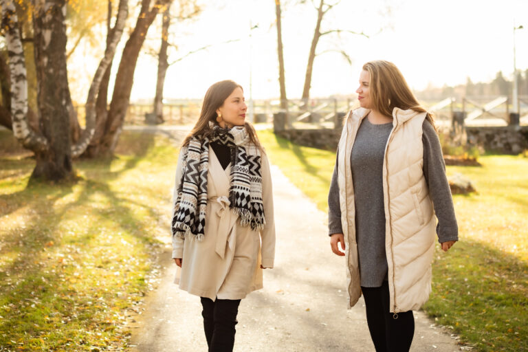 Lumanelan tarina: Intohimosta kasvoi täysipäiväinen tuki menetyksen kokeneille